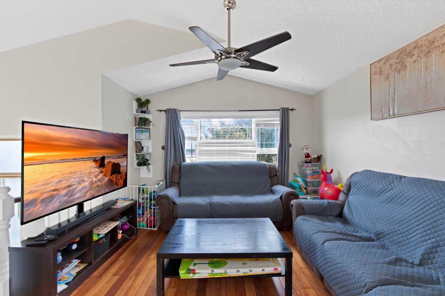 155 Taralea Gardens NE