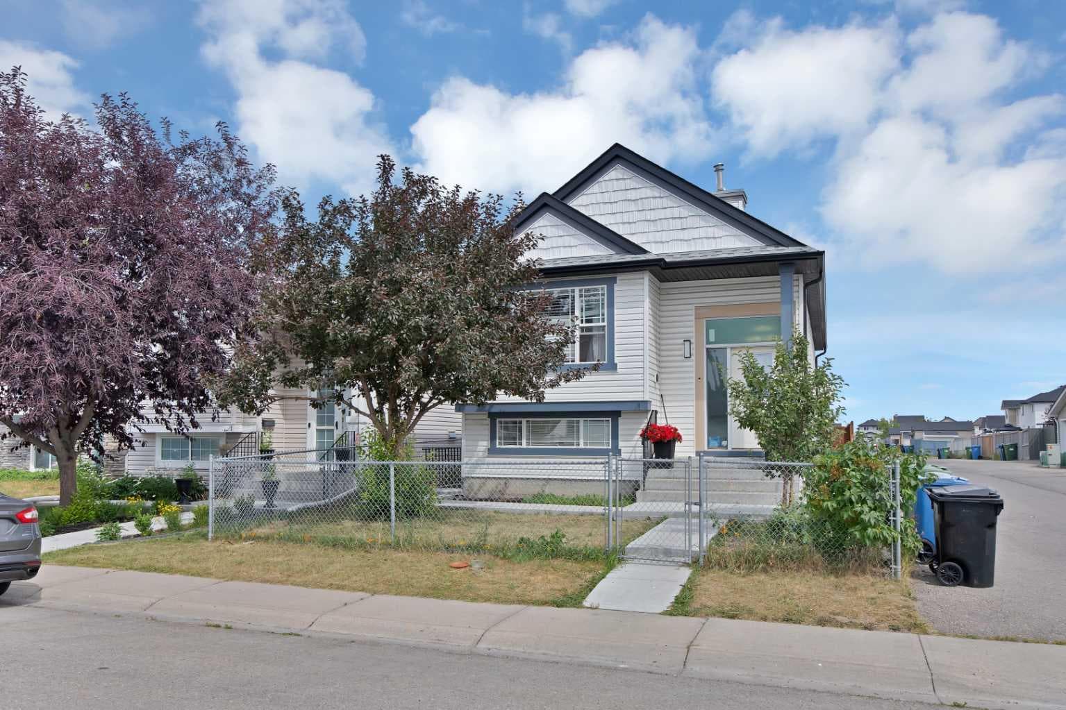 155 Taralea Gardens NE