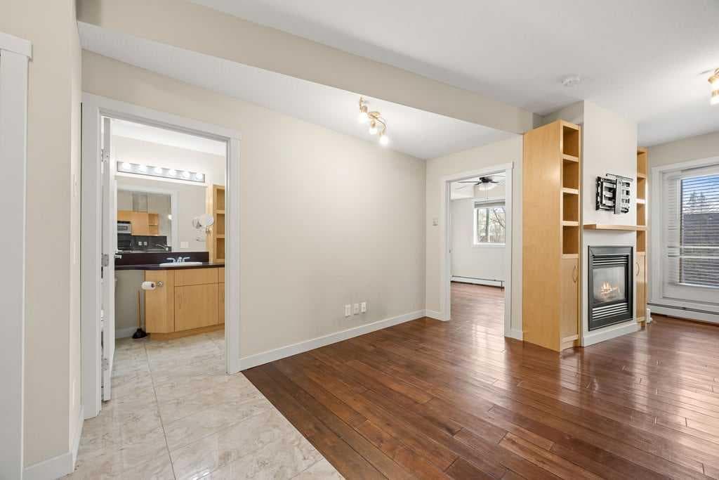 119, 69 Springborough Court SW