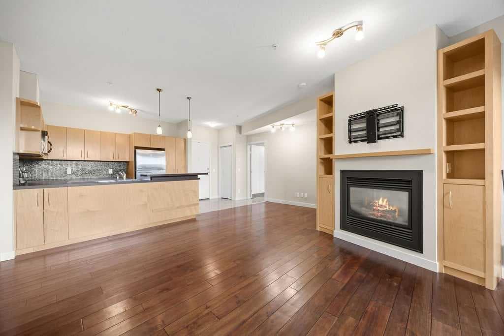 119, 69 Springborough Court SW