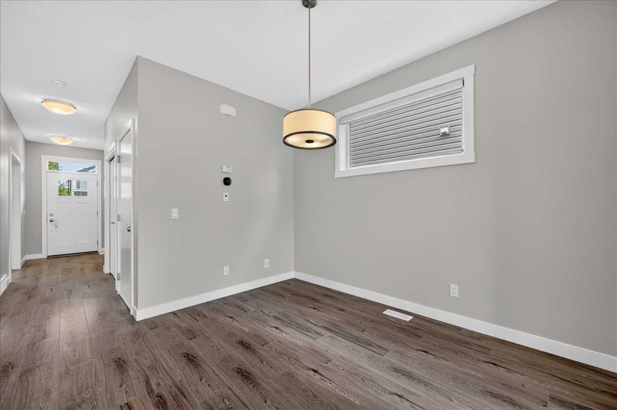 97 Seton Manor SE