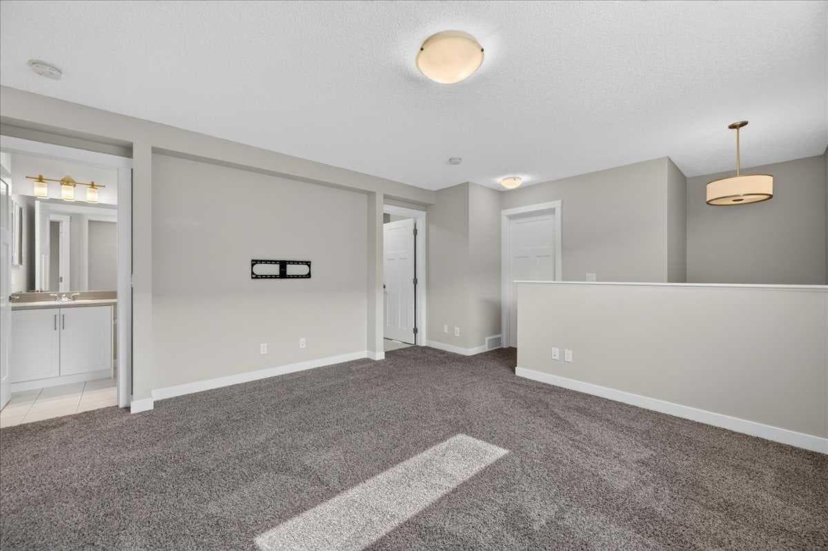 97 Seton Manor SE