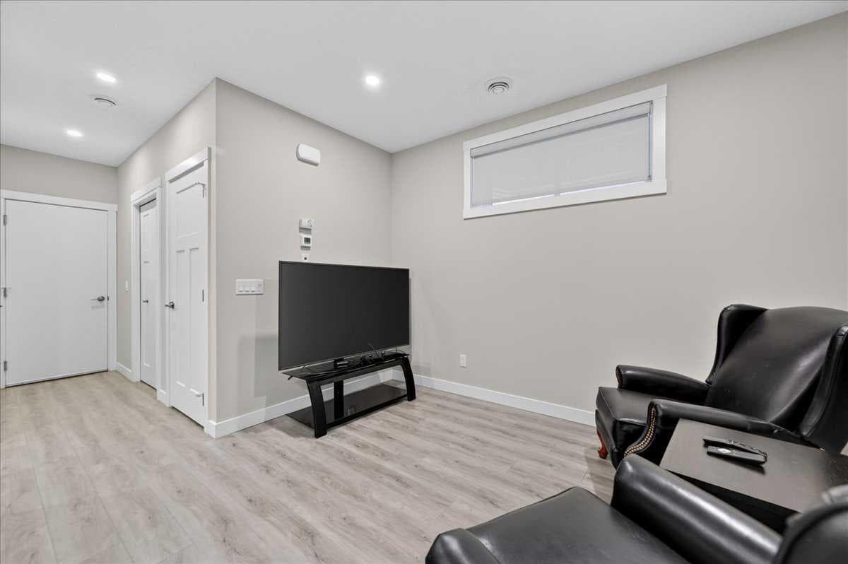 97 Seton Manor SE