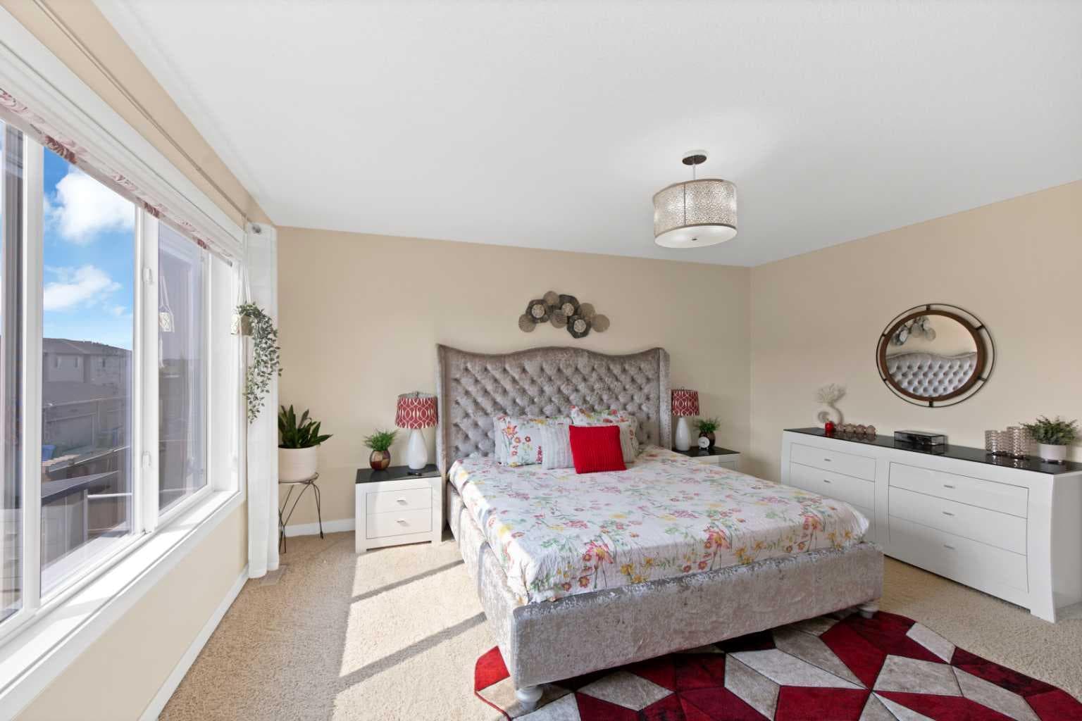 237 Cornerstone Manor NE