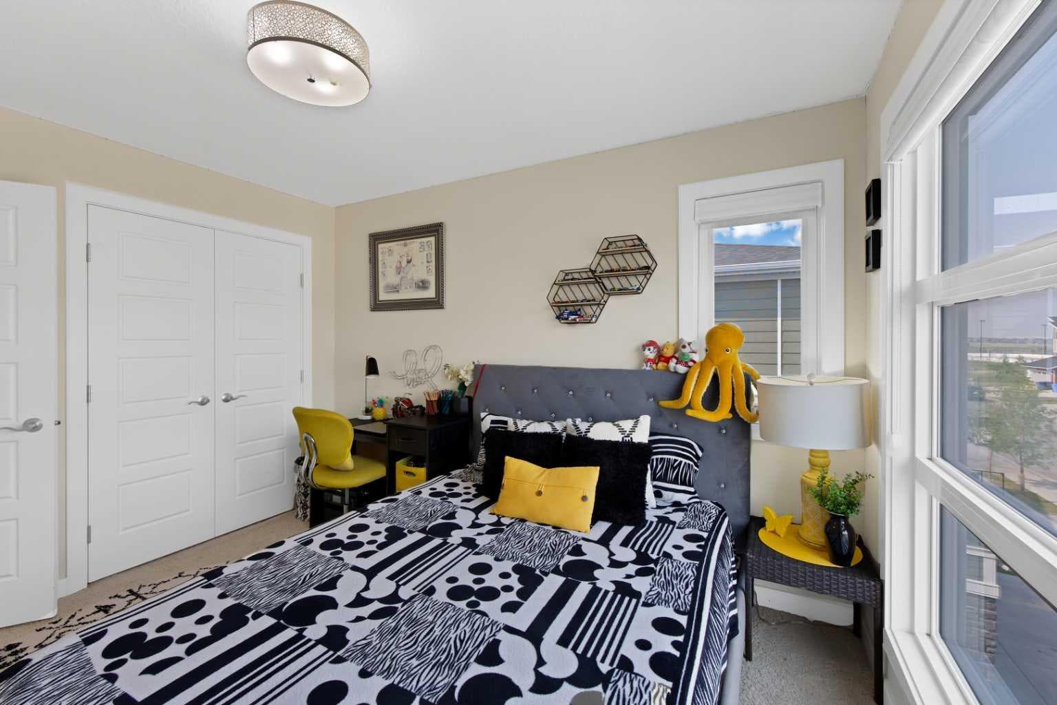 237 Cornerstone Manor NE