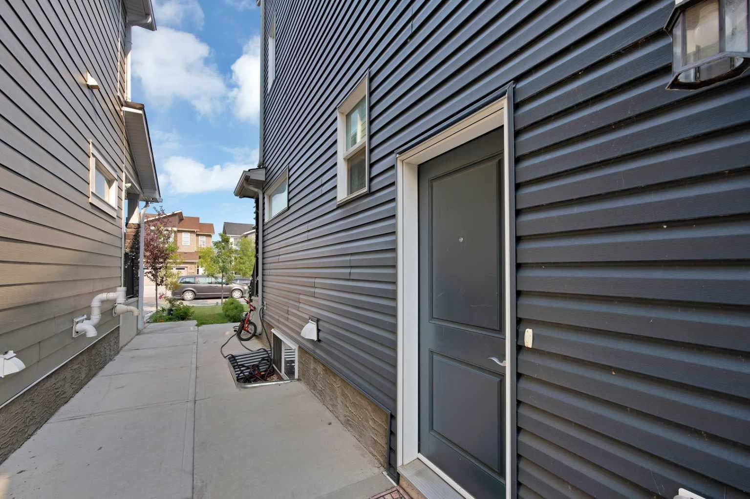237 Cornerstone Manor NE