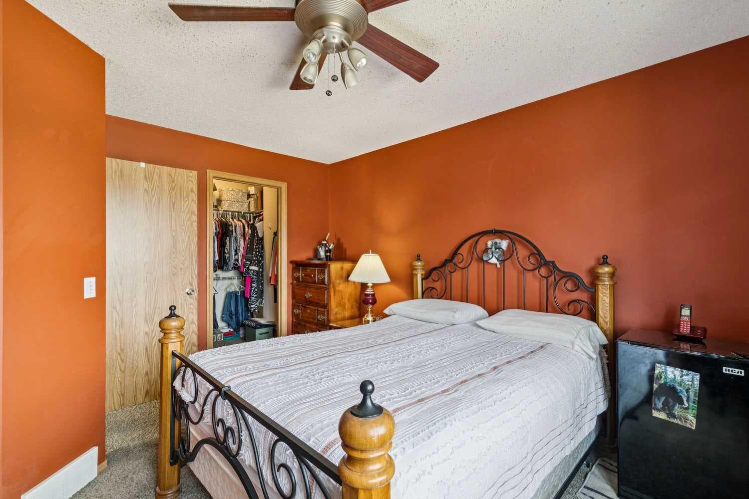 148 Everstone Drive SW