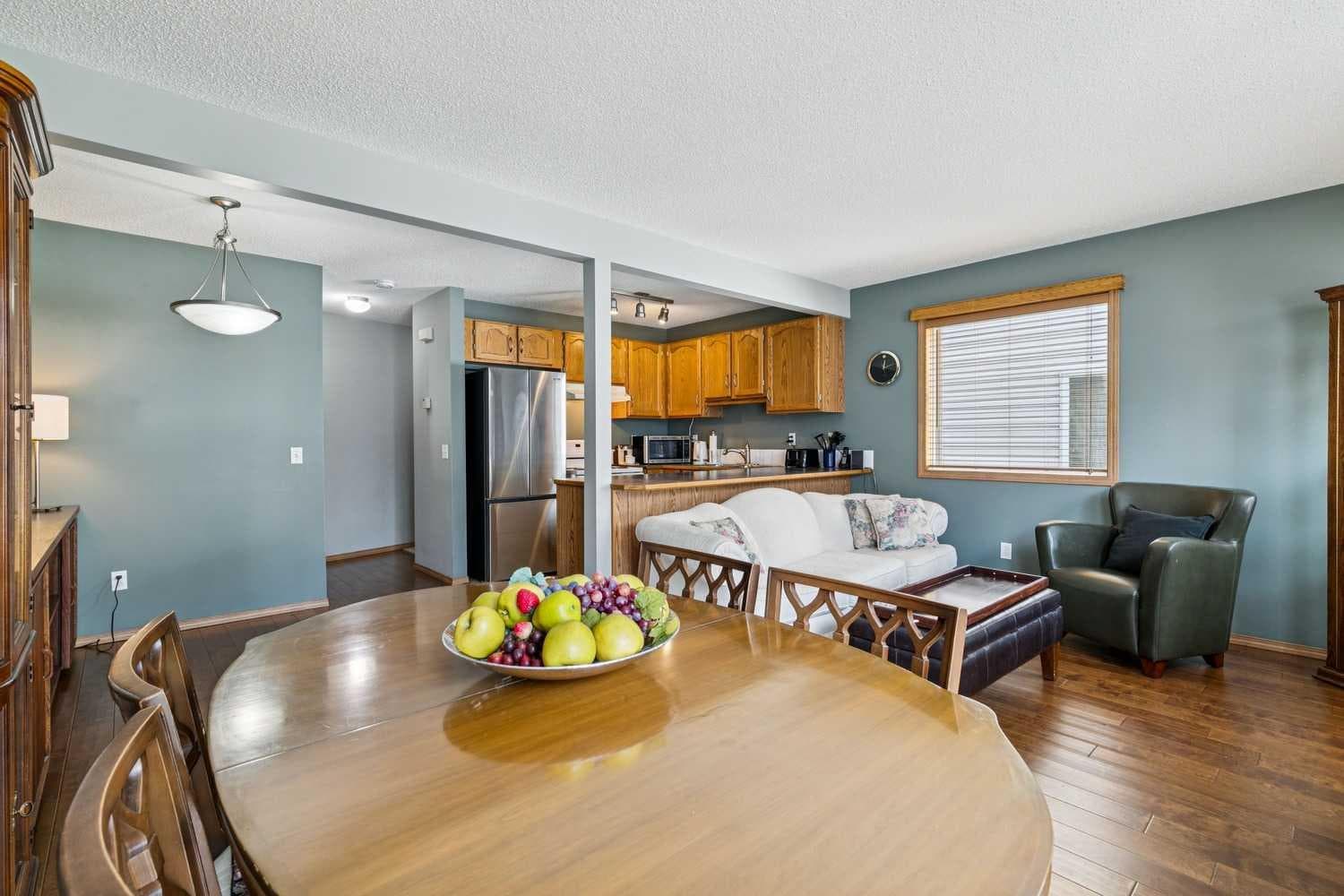 148 Everstone Drive SW