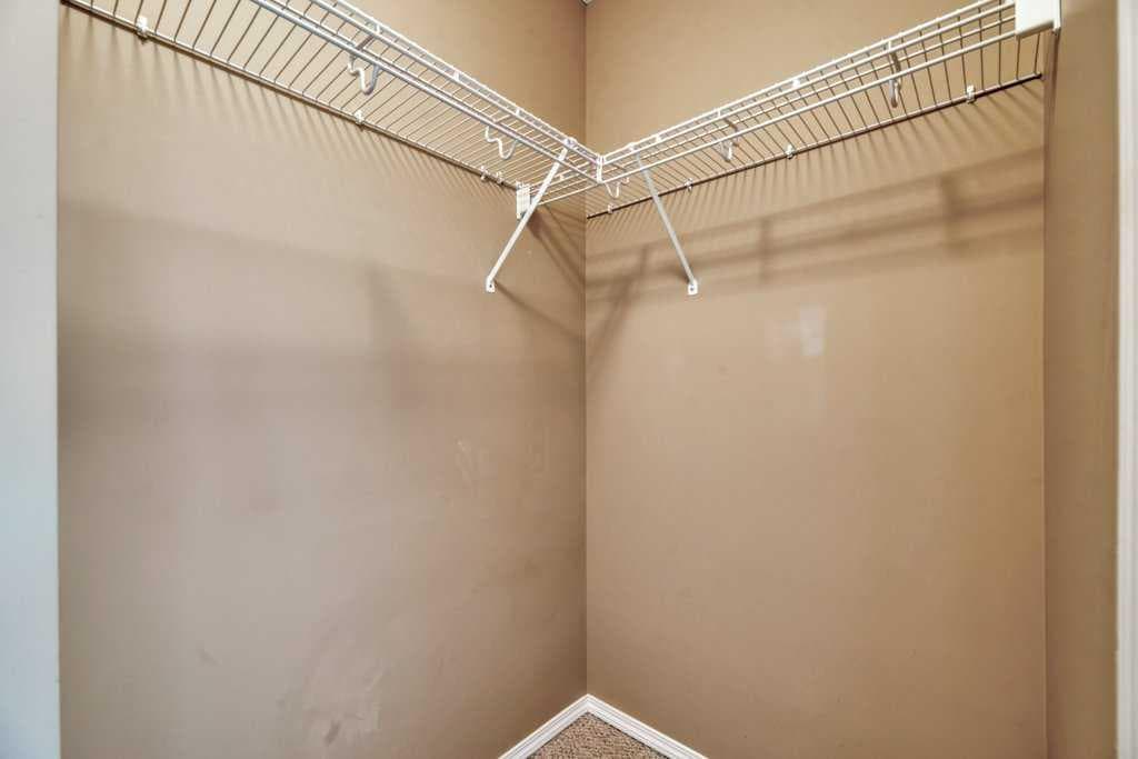 80 Elgin Gardens SE