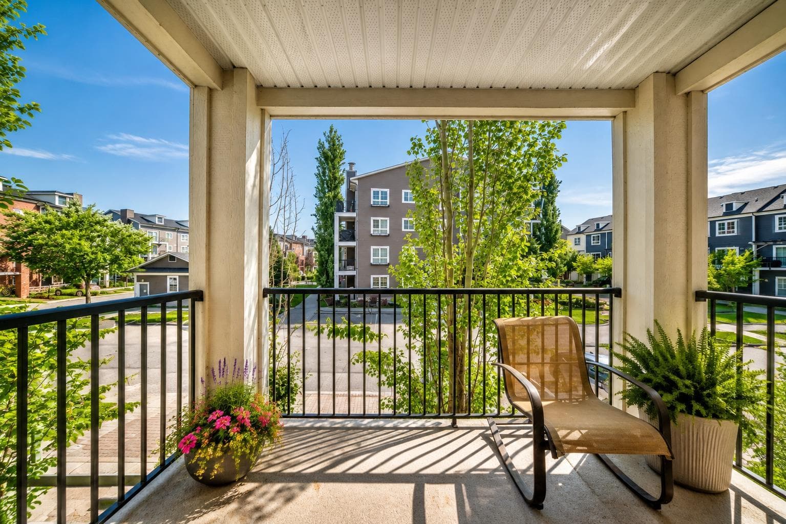 5210, 279 Copperpond Common SE
