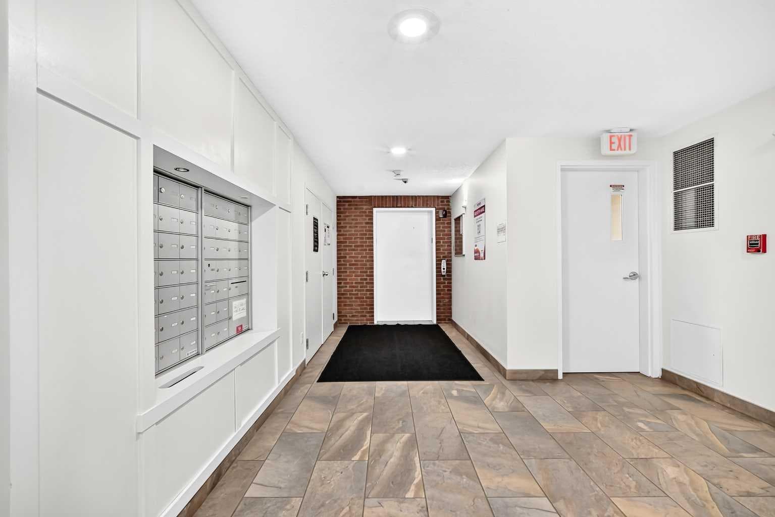 5210, 279 Copperpond Common SE