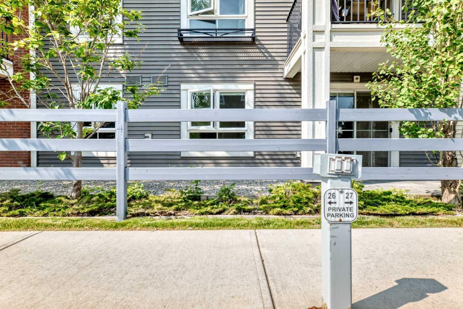 5210, 279 Copperpond Common SE