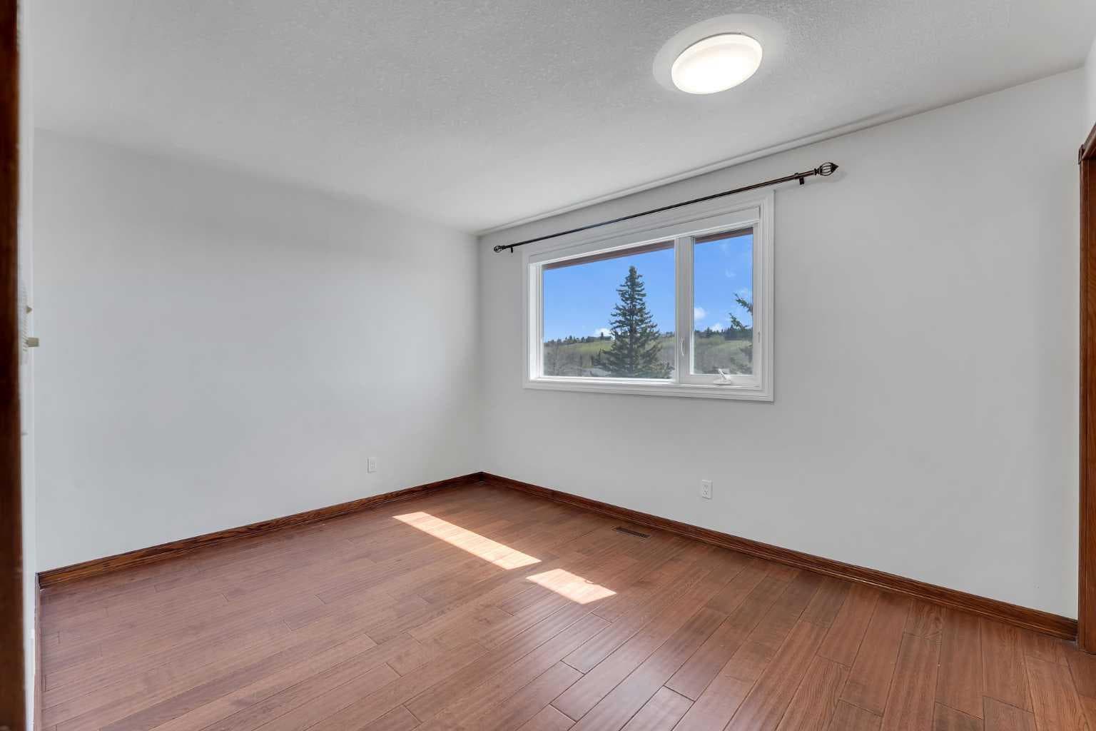 4 Edgehill Crescent NW
