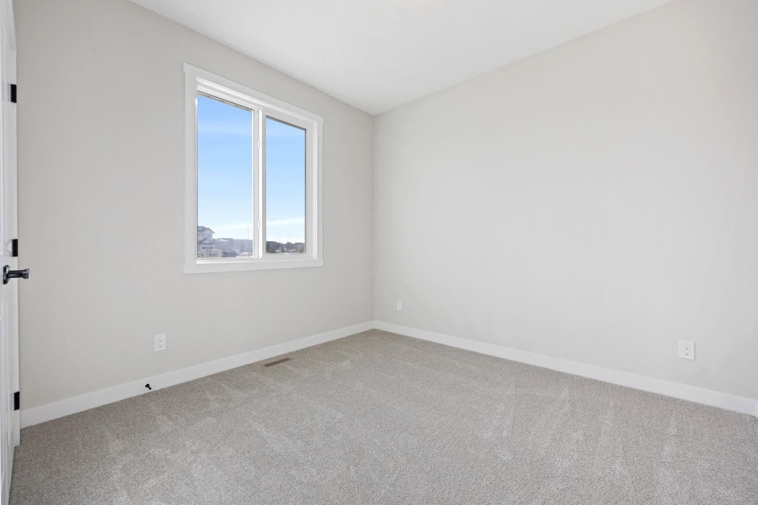 26 Baywater Rise SW