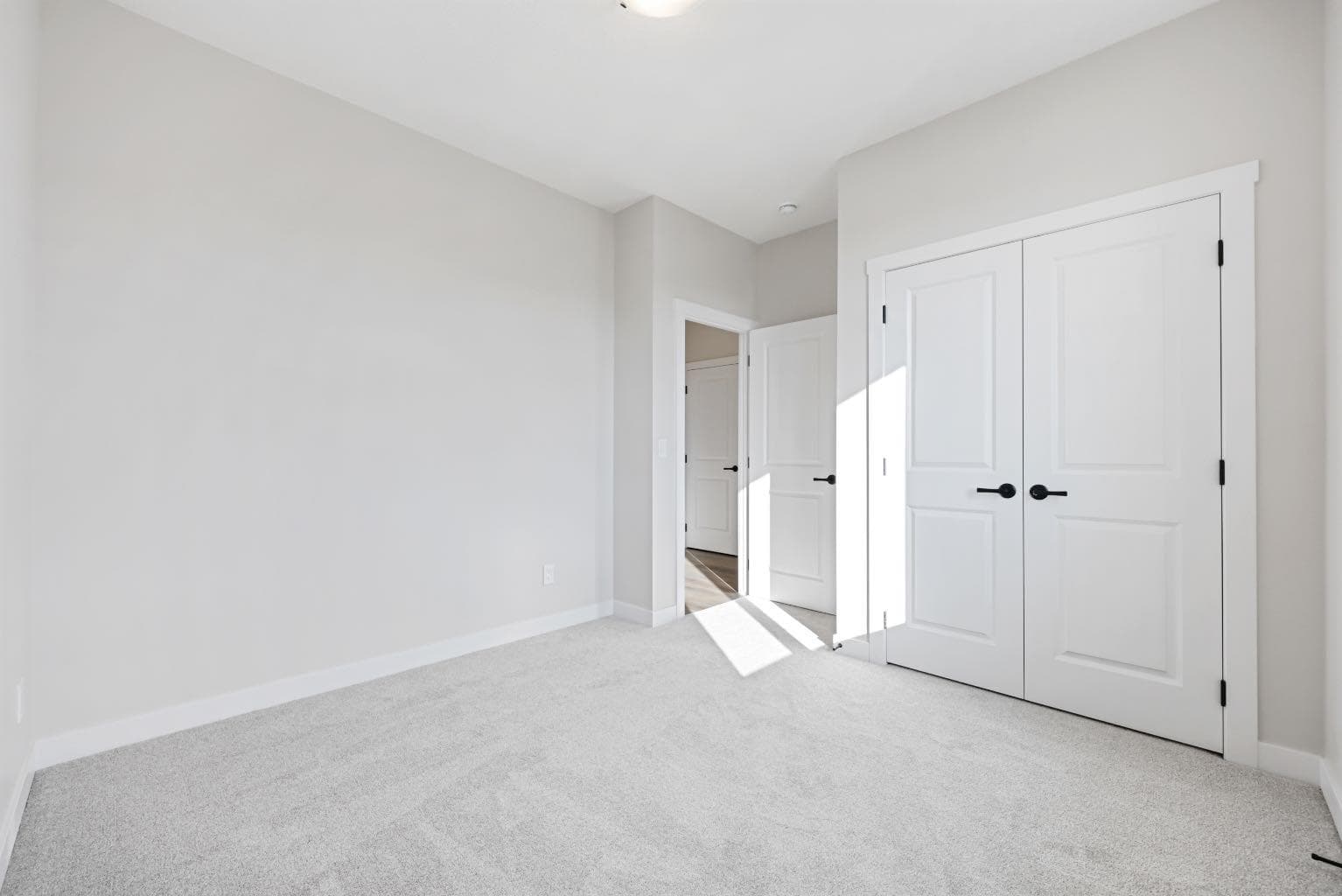 26 Baywater Rise SW