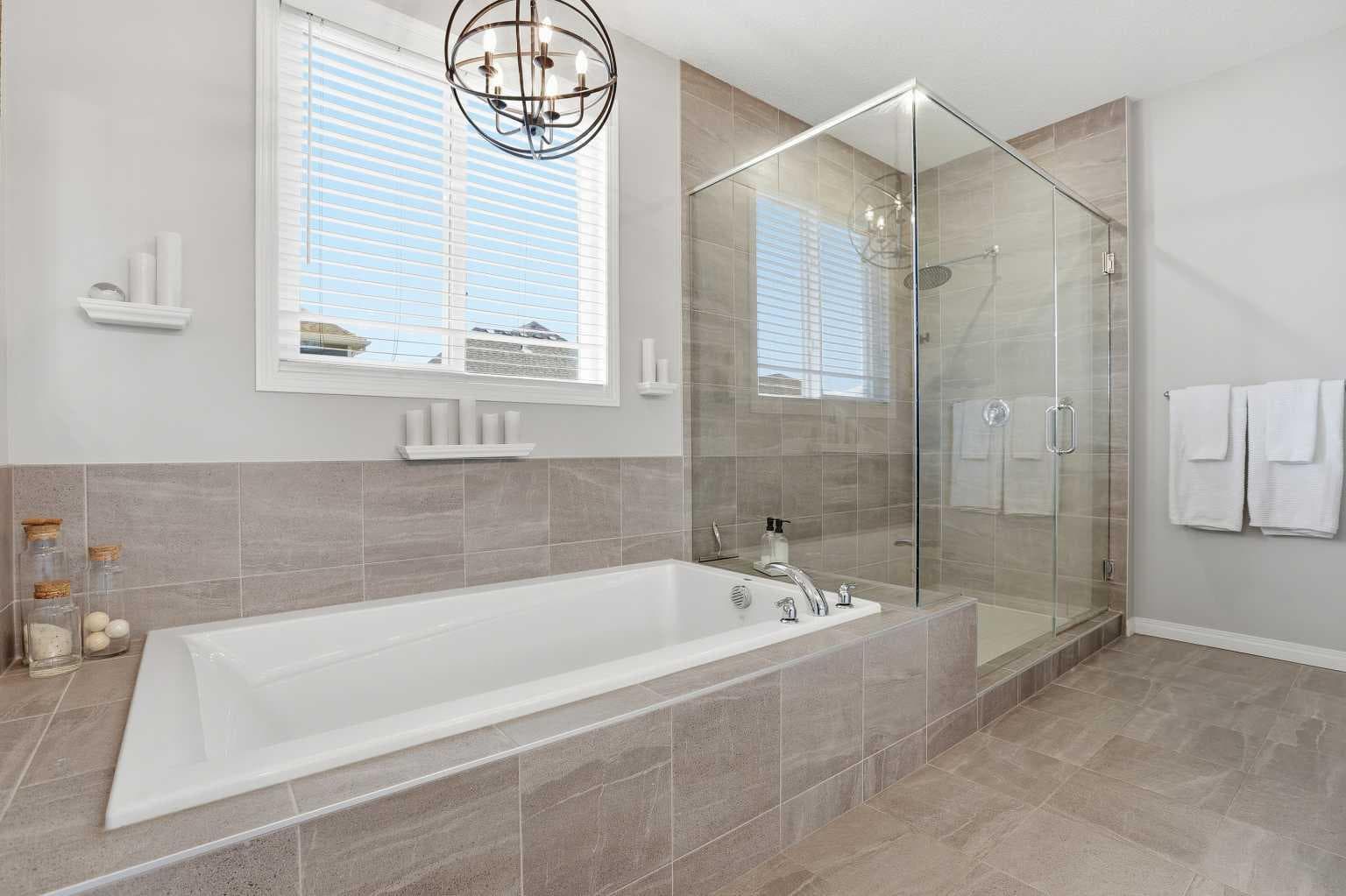 25 Yorkville Green SW