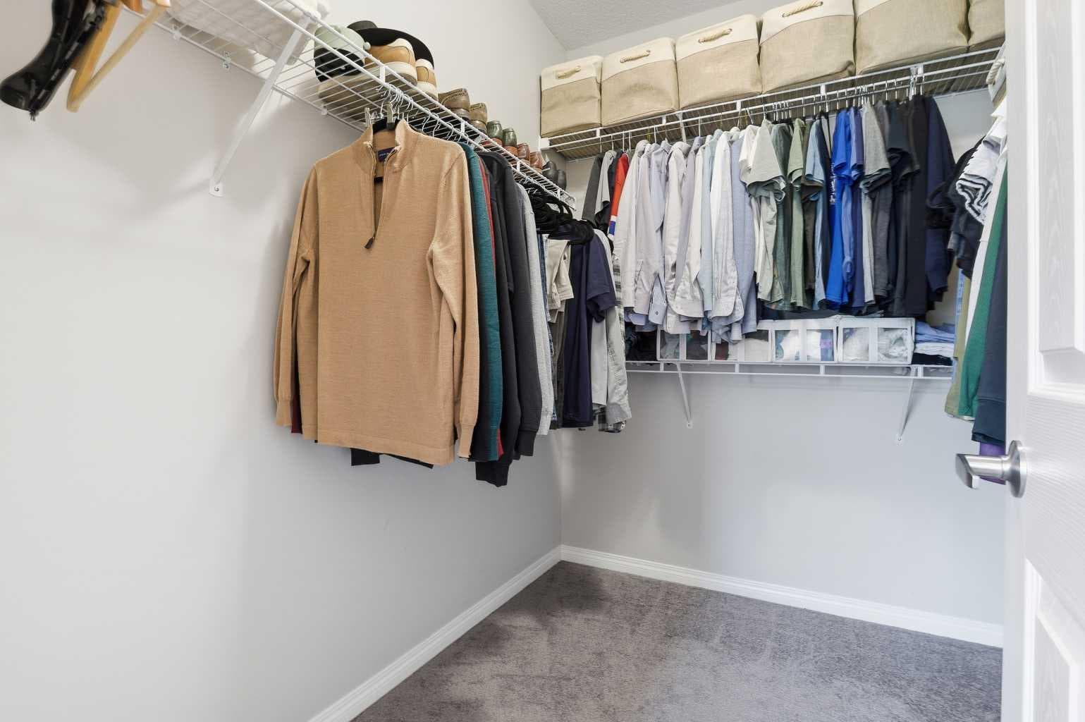 25 Yorkville Green SW