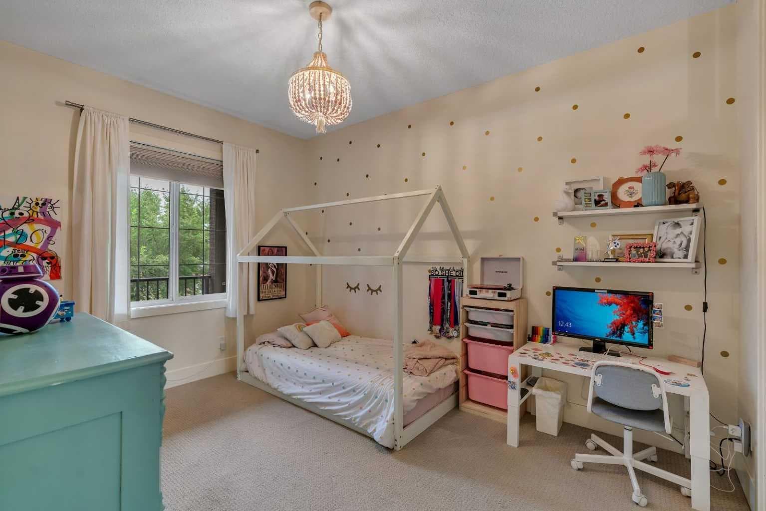 72 Quarry Landing SE