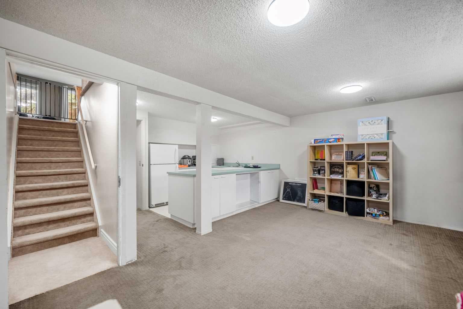 20 Bedwood Hill NE