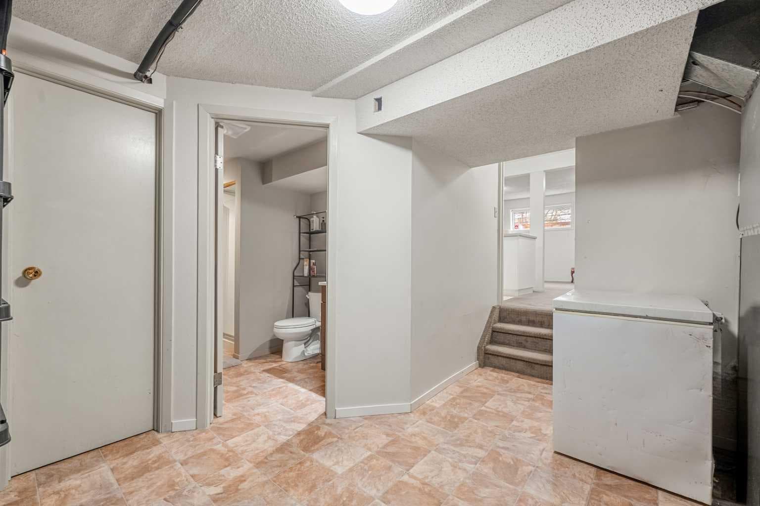 20 Bedwood Hill NE