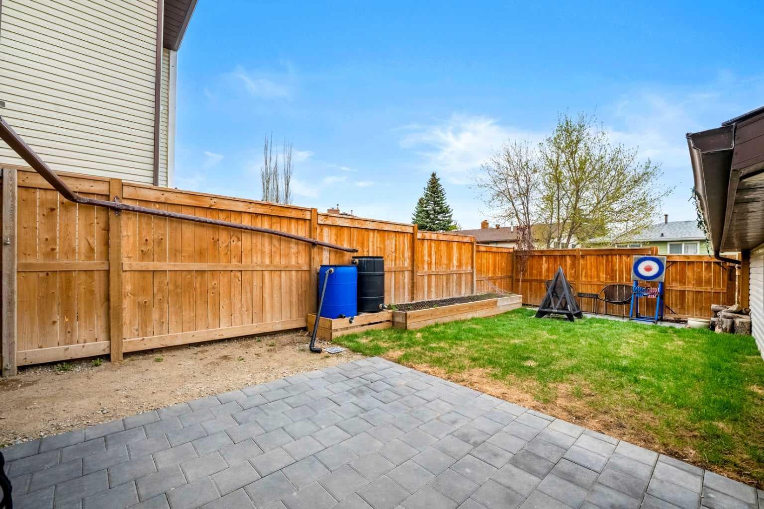 20 Bedwood Hill NE
