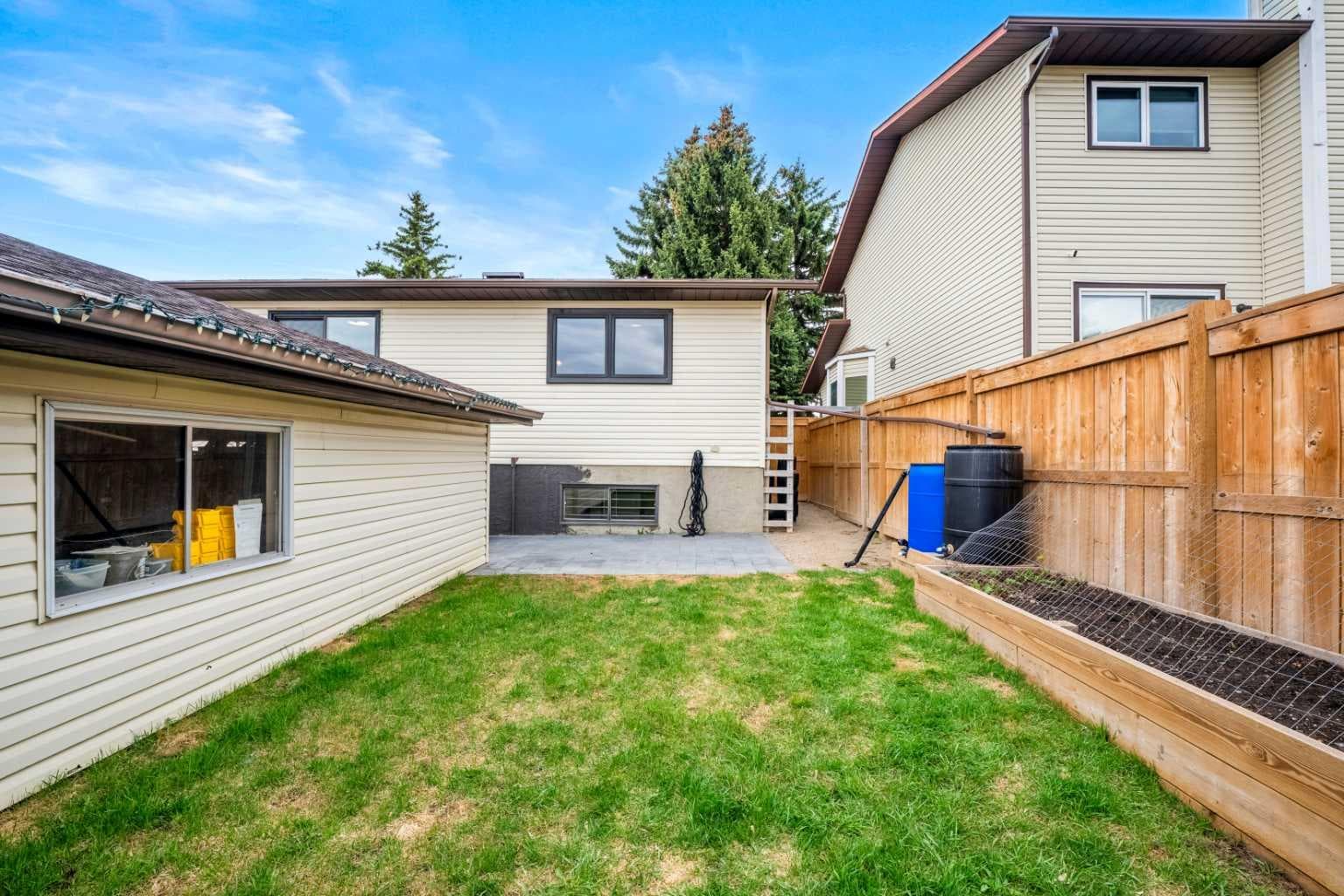 20 Bedwood Hill NE