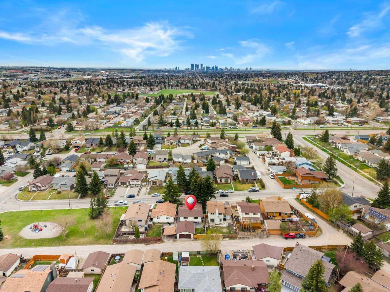 20 Bedwood Hill NE