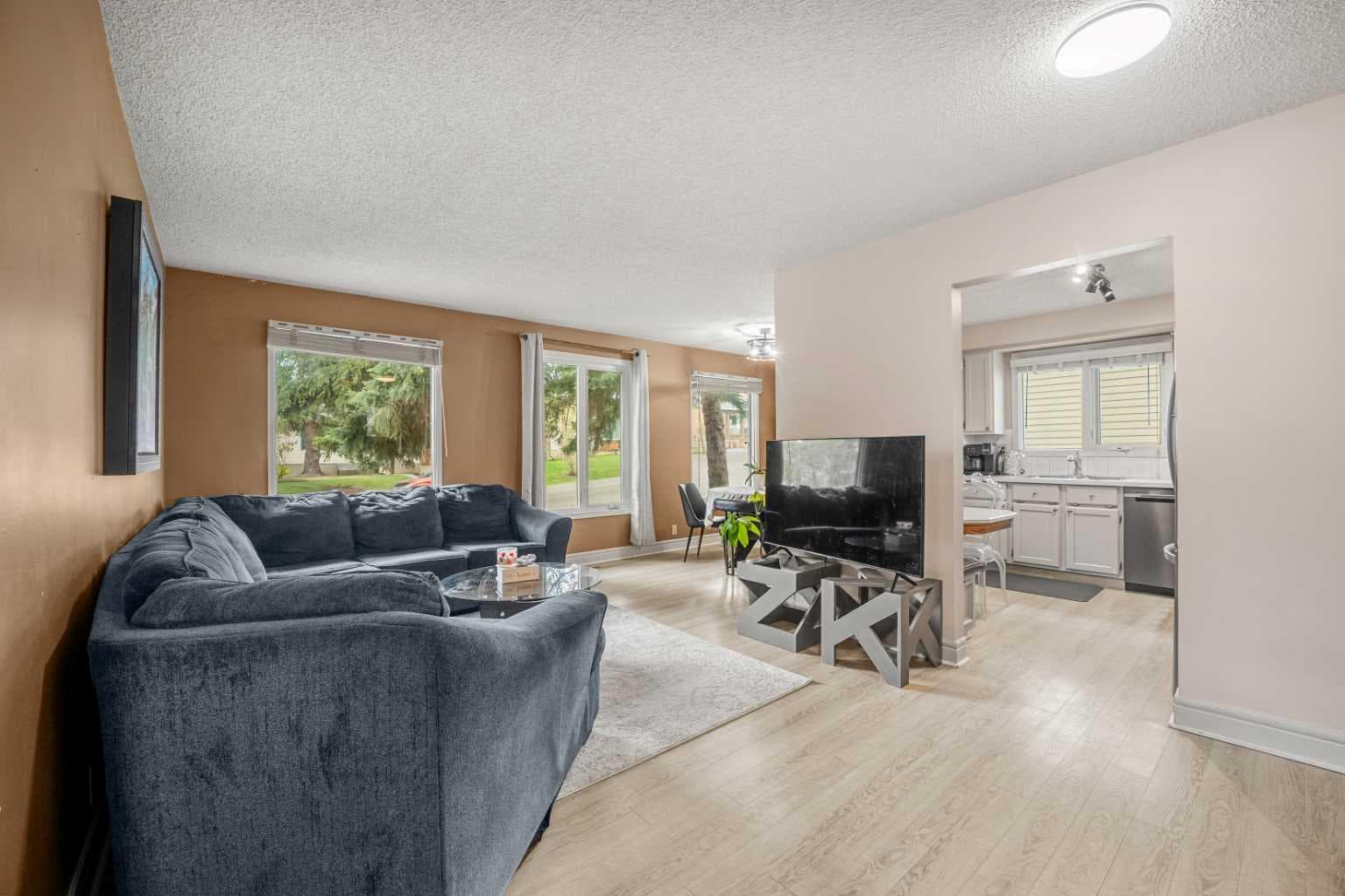20 Bedwood Hill NE