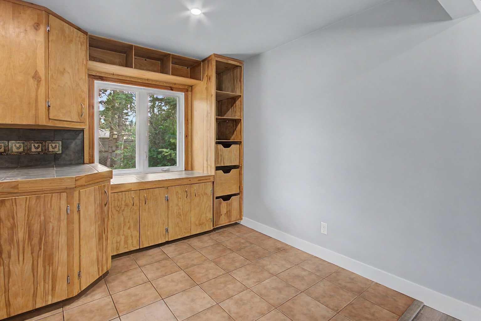 18 Collingwood Place NW