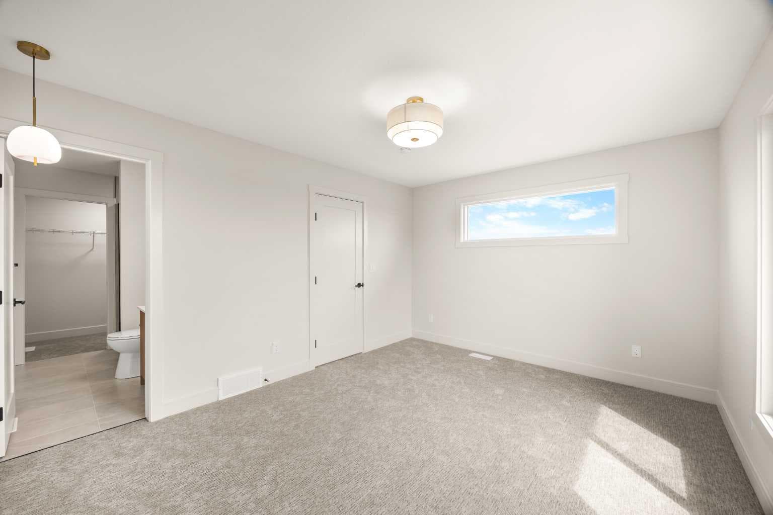 305, 67 Panatella Square NW