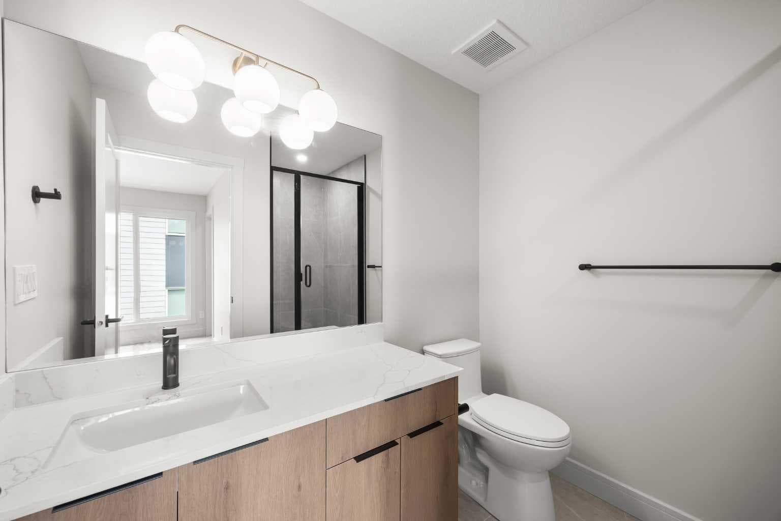 305, 67 Panatella Square NW