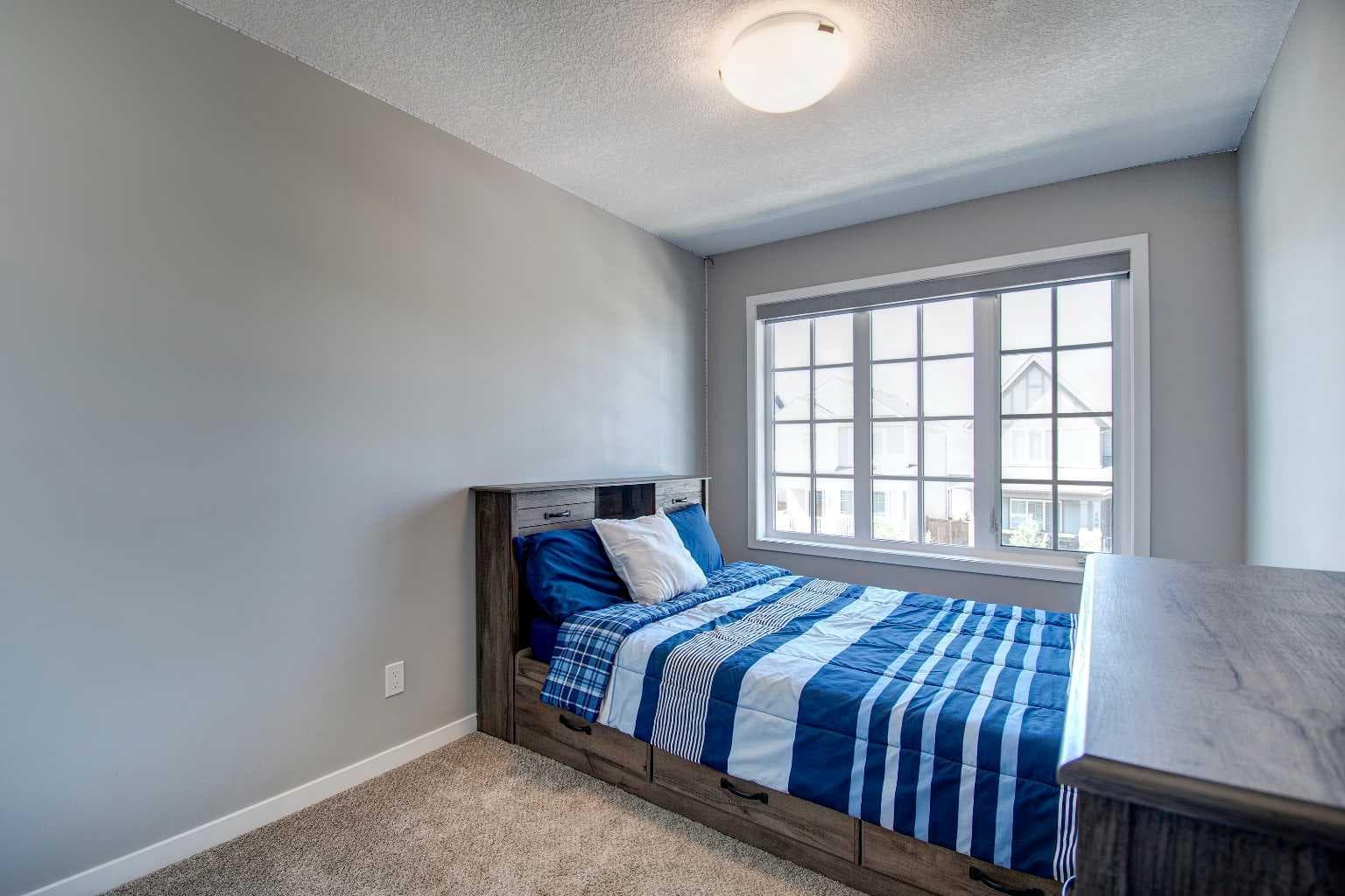 261 Ellen Way 