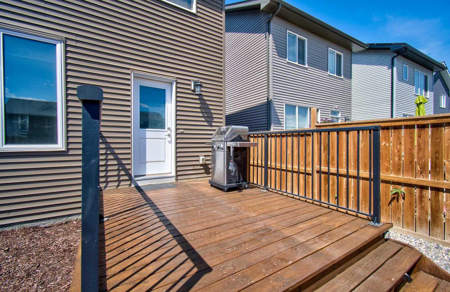 261 Ellen Way 