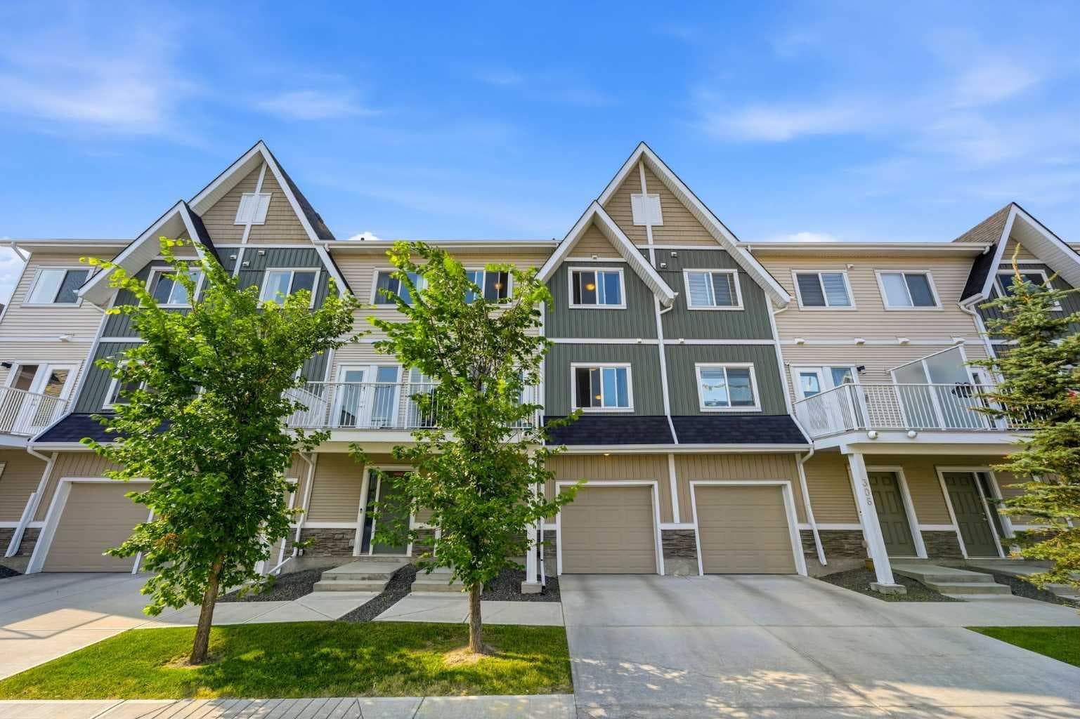 308, 32 Red Embers Parade NE