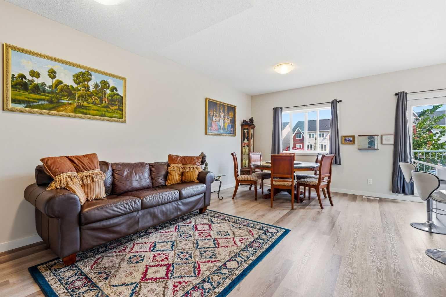 308, 32 Red Embers Parade NE