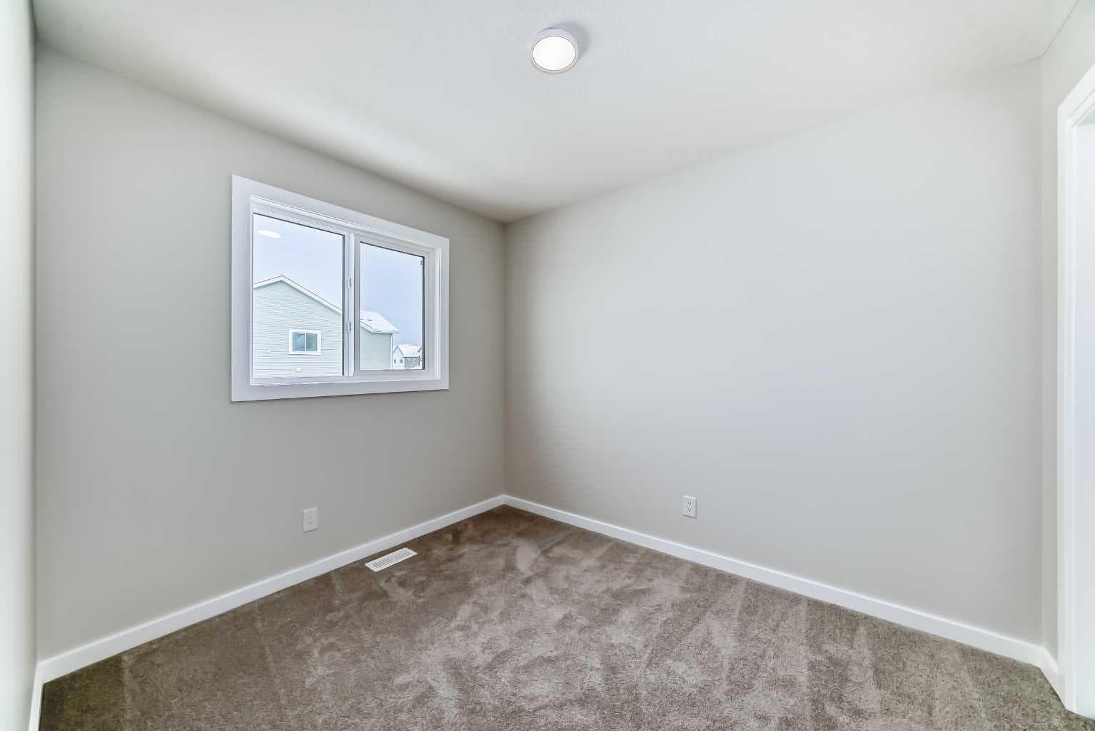 828 Sora Boulevard SE