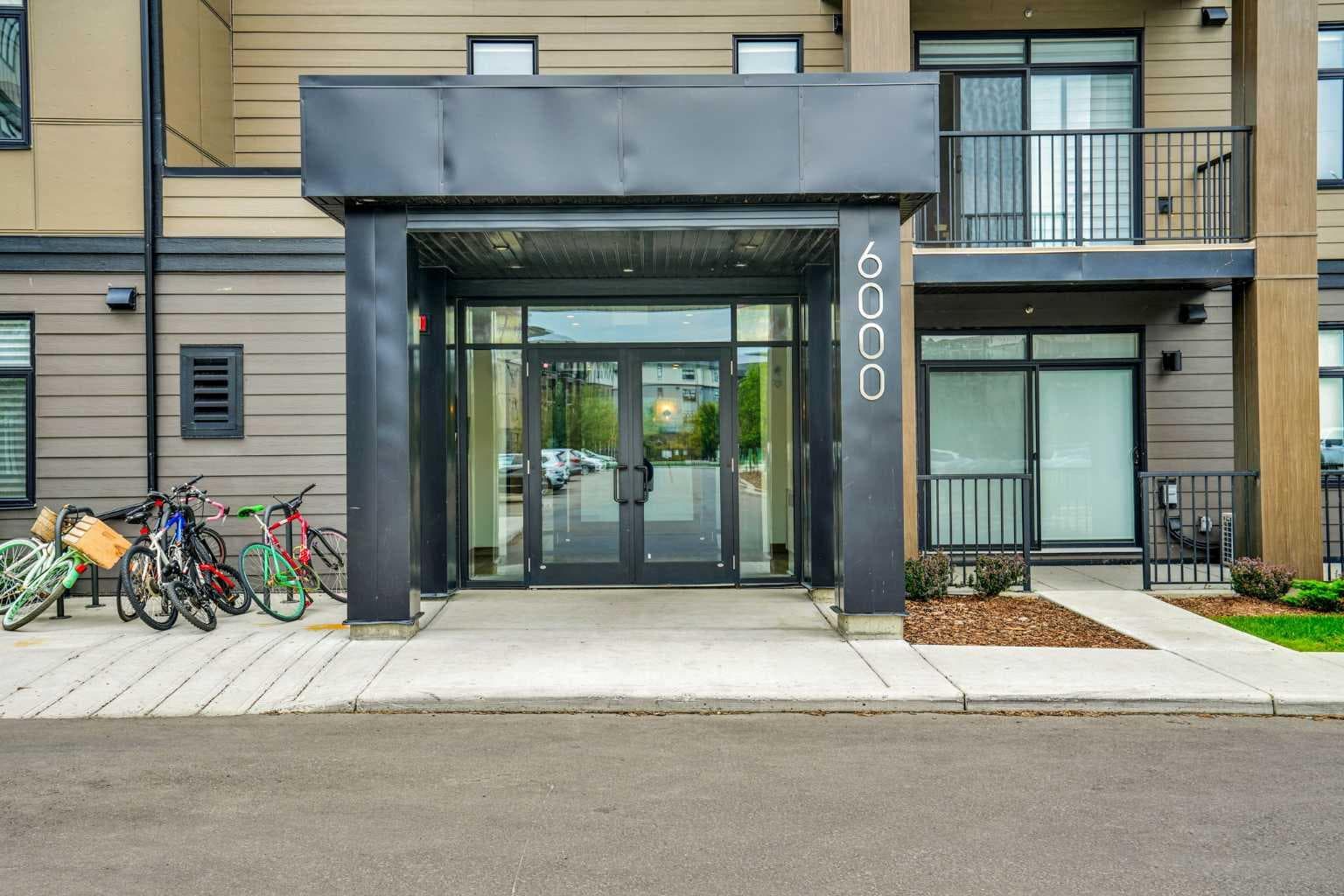 6412, 200 Seton Circle SE