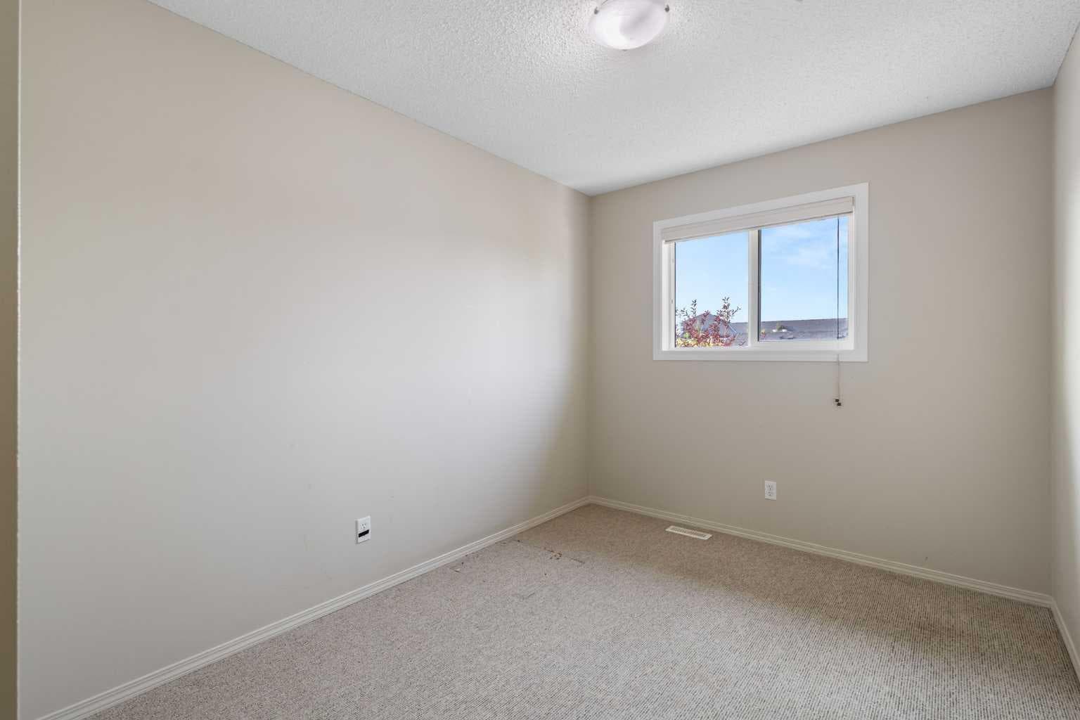 17 Panatella Villas NW