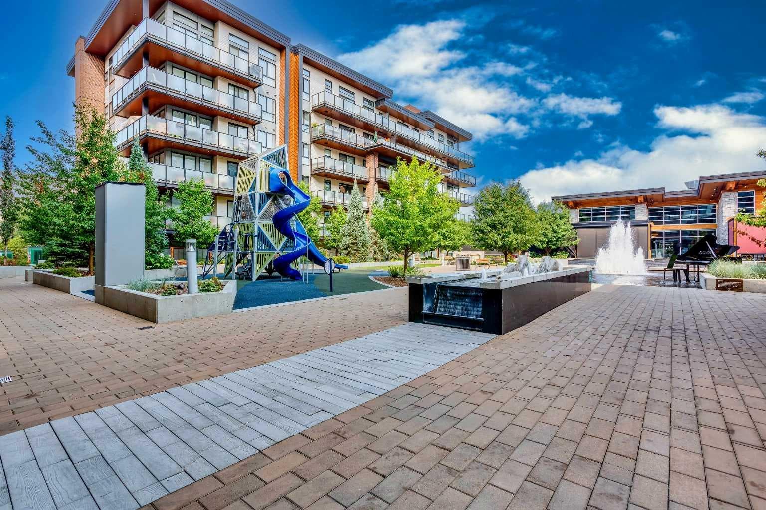 124, Mahogany Centre Centre SE