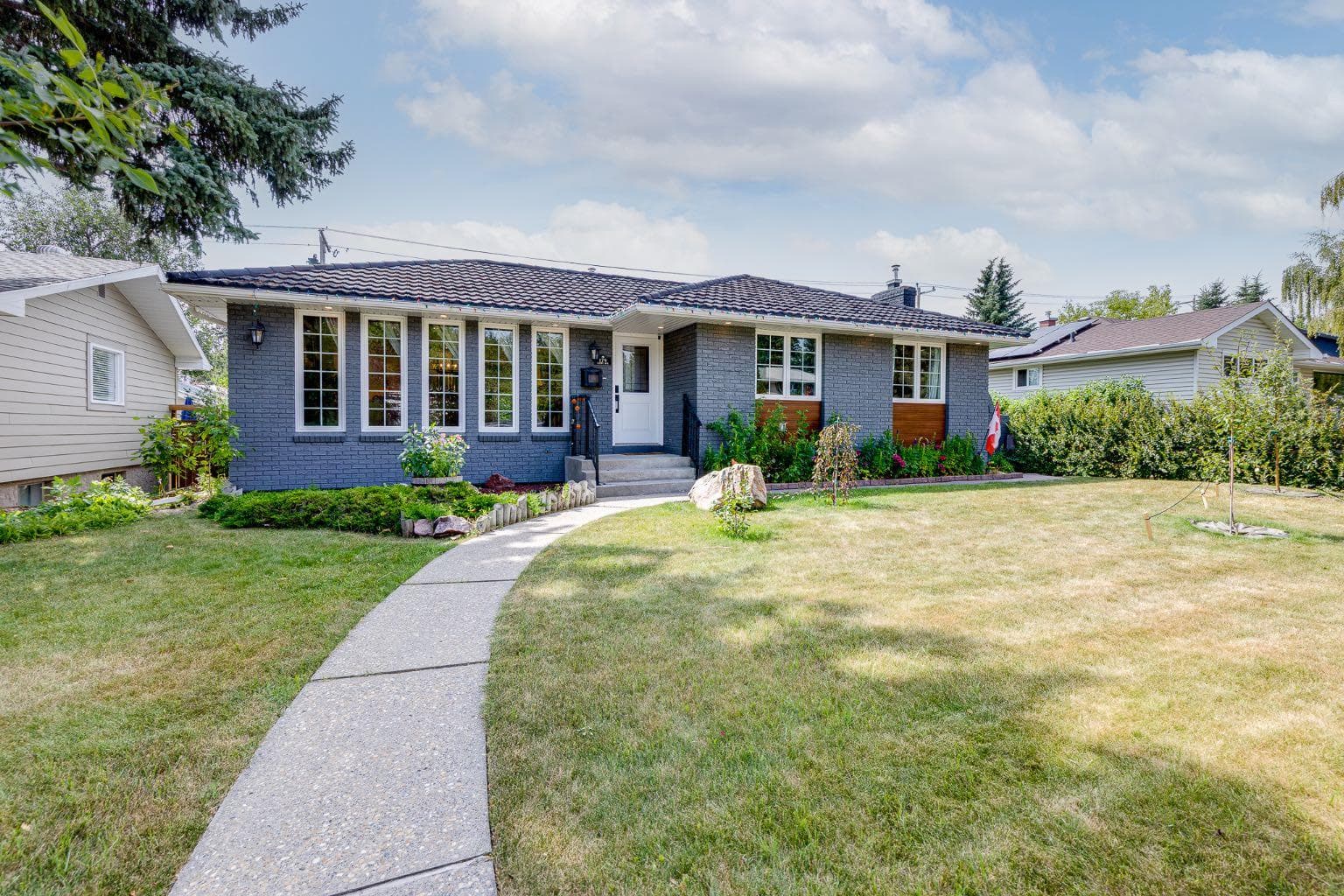 179 Capri Avenue NW