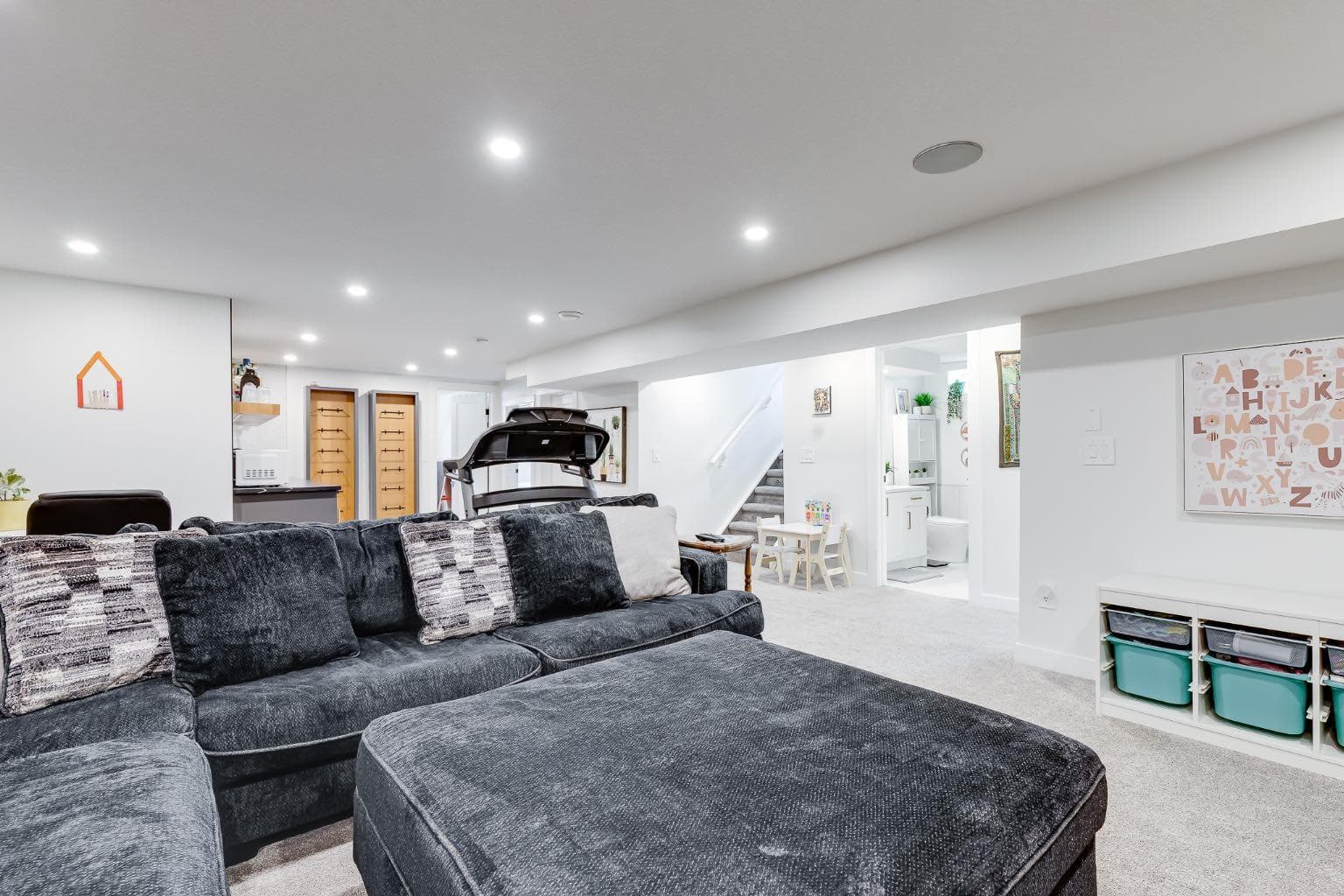 179 Capri Avenue NW