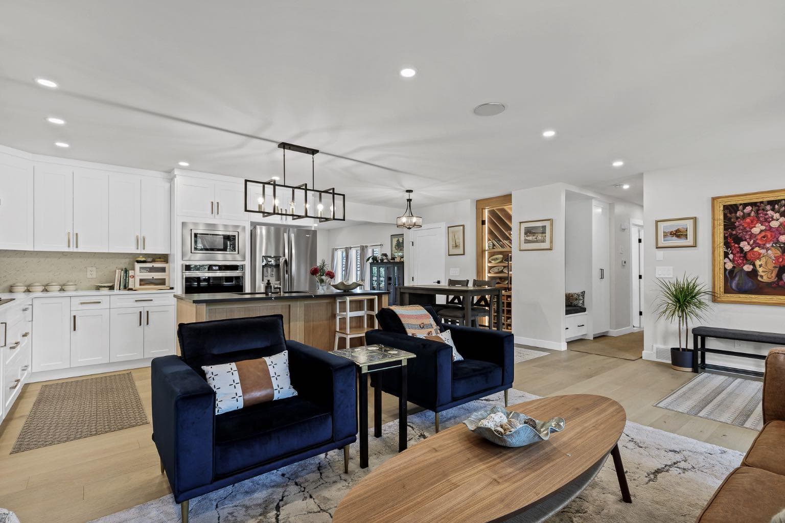 179 Capri Avenue NW