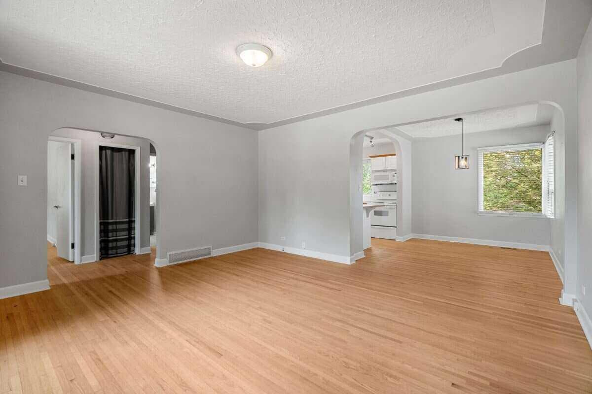 2307 Richmond Road SW