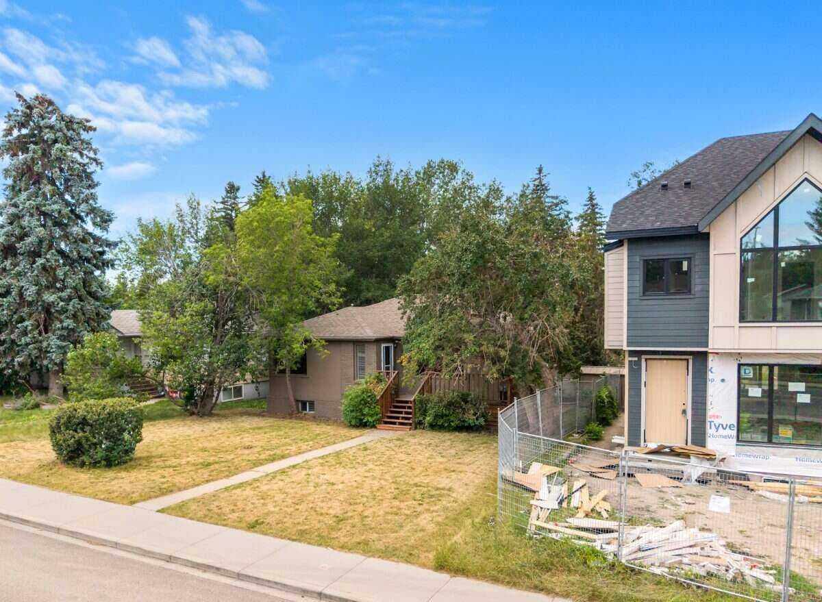 2307 Richmond Road SW