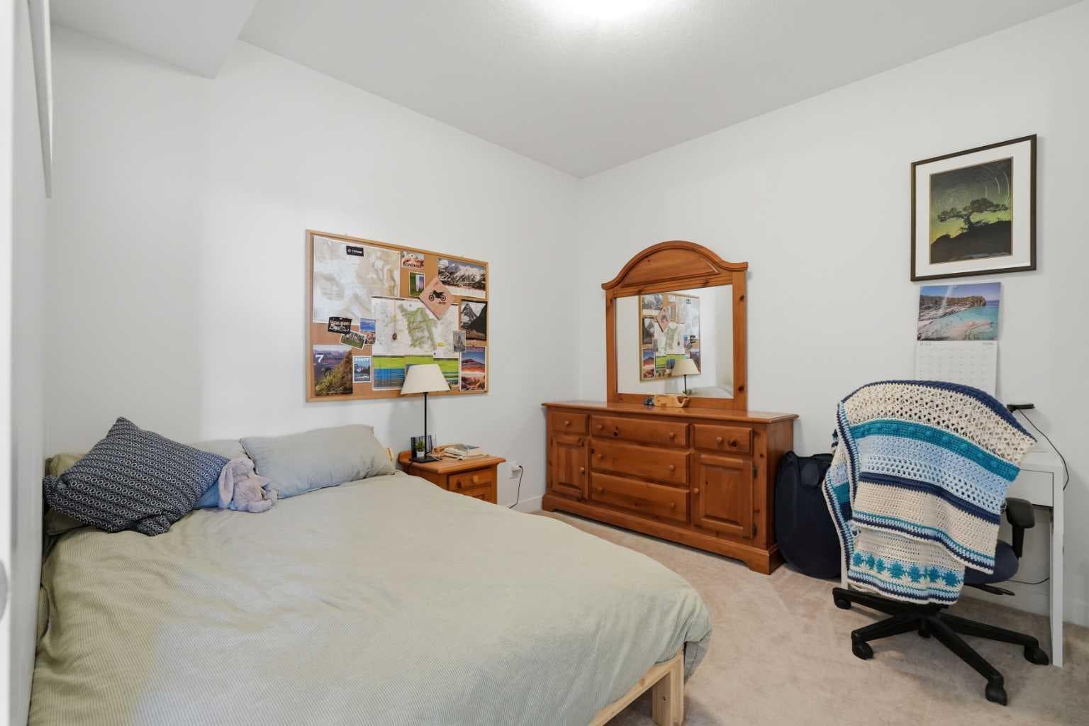 5112, 200 Seton Circle SE