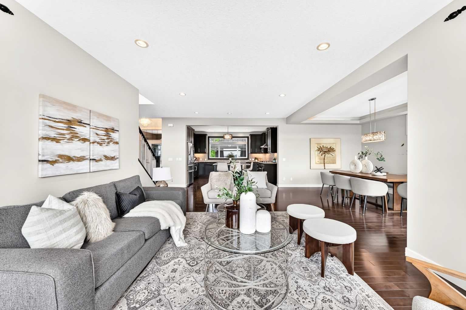 96 Cranarch Heights SE
