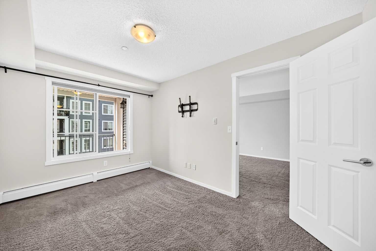5315, 755 Copperpond Boulevard SE