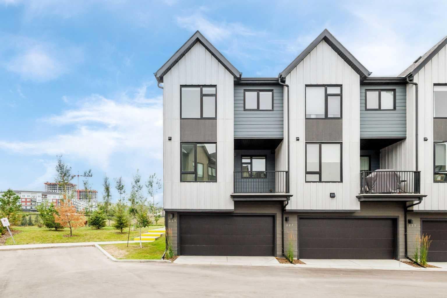 229, 85 Sage Hill Heights NW