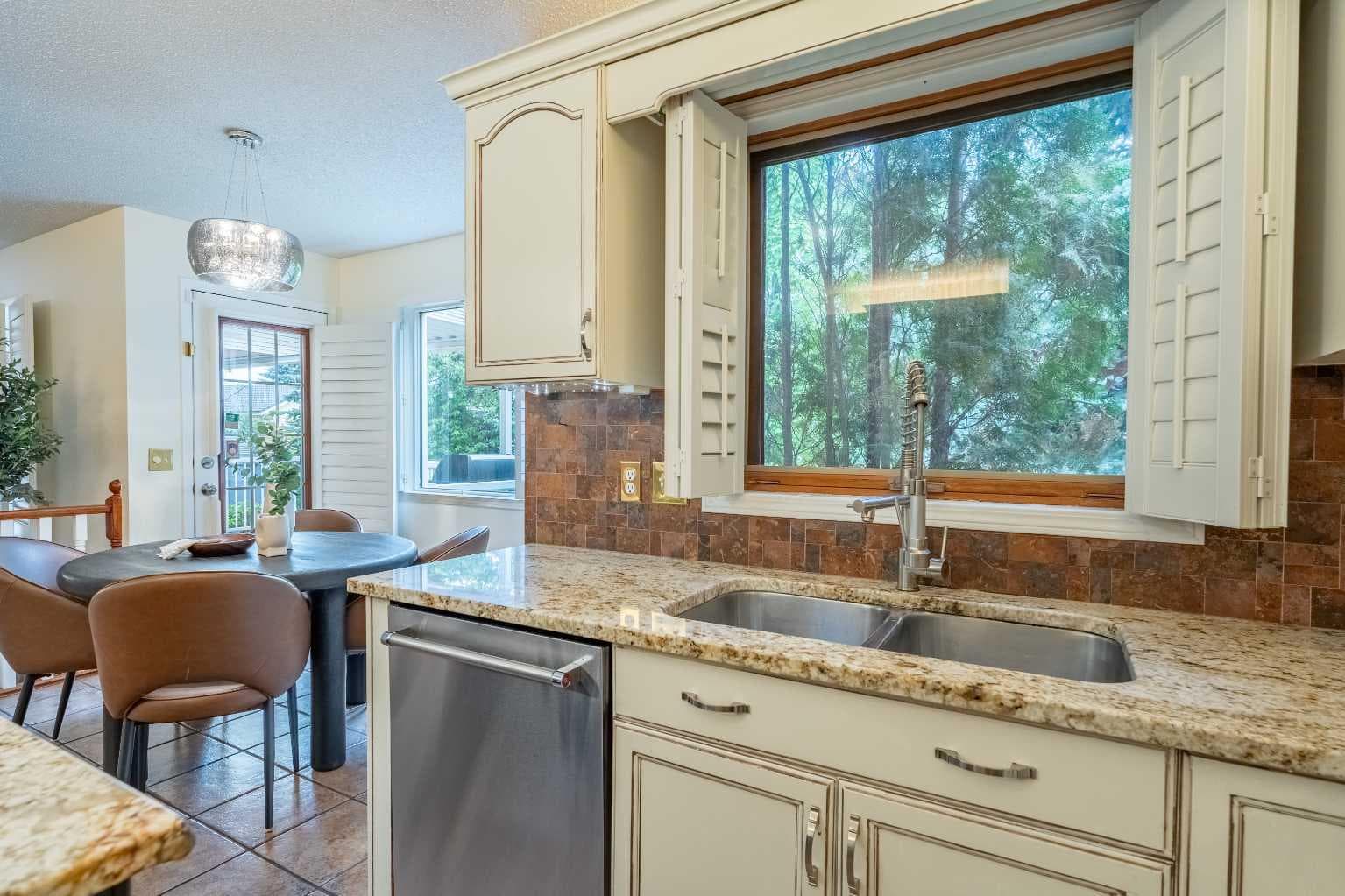 46 Mountain Park Drive SE