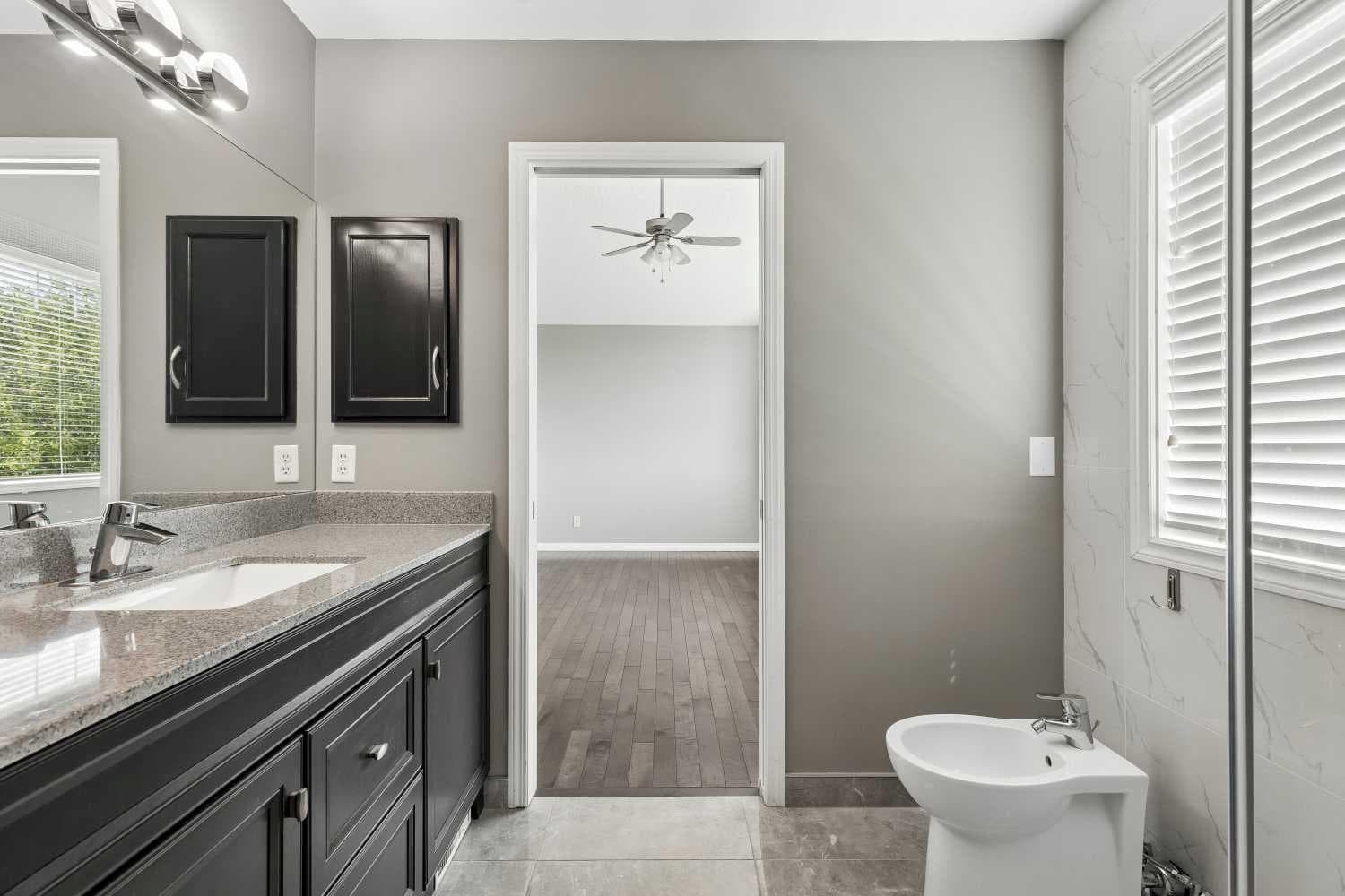 139 Hidden Creek Gardens NW